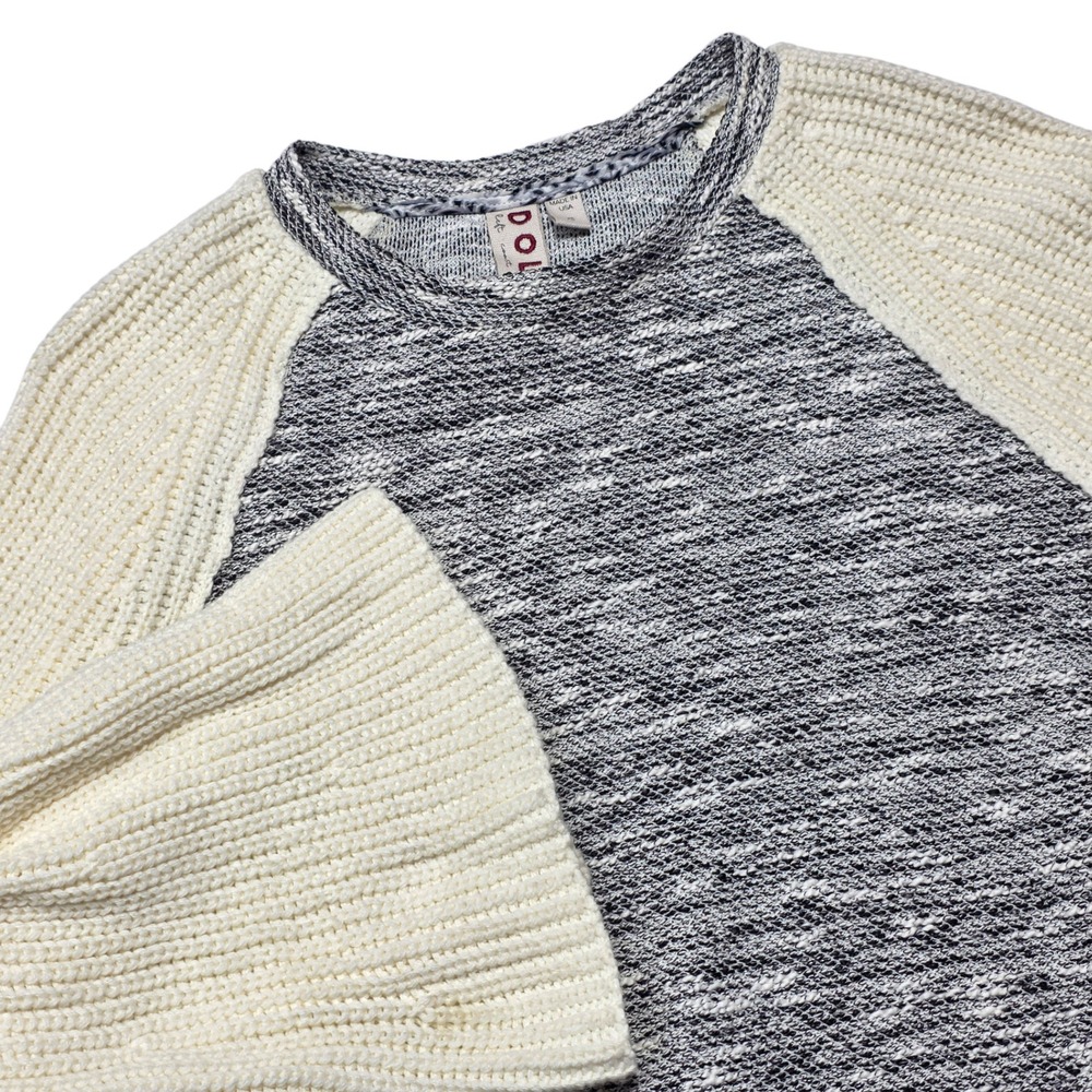 Dolan Left Coast Collection Womens XS Grey Bell Sleeve Knit Raglan Top Sweater